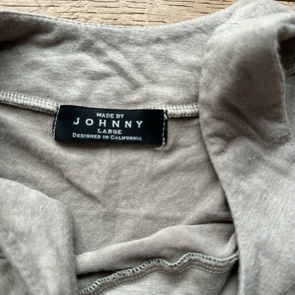 Johnny Sleeveless Top Womens Size Small Beige Crew Neck Casual - Picture 3 of 6